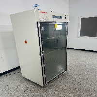 Thermo Scientific Forma Reach-In CO2 Incubator image 0